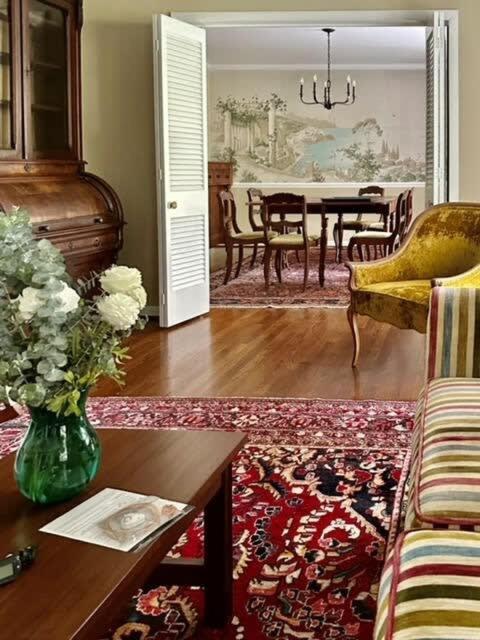 Nashville Elegance Enjoy Southern Comfort In Style Buitenkant foto